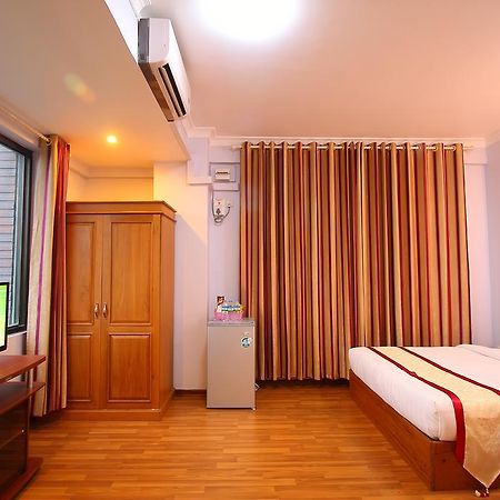 Hotel United Mandalay Buitenkant foto